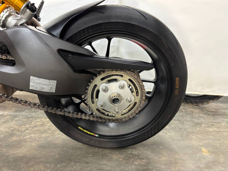 2022 Ducati Hypermotard 950 SP