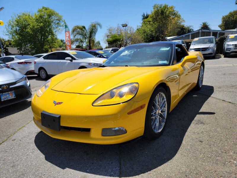Used 2005 Chevrolet Corvette Base with VIN 1G1YY24U855114206 for sale in Fremont, CA
