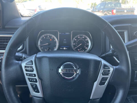 2019 Nissan Titan SV
