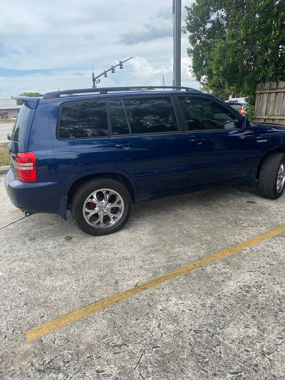 2002 Toyota Highlander for sale at AFFORDABLE IMPORT AUTO INC in Longwood, FL