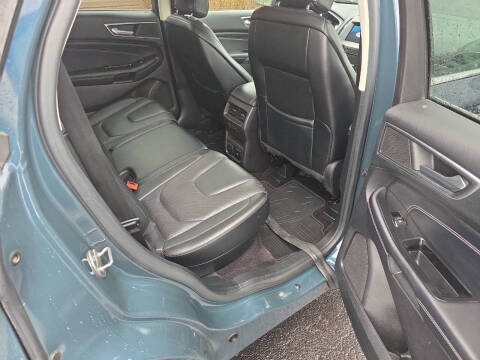 2016 Ford Edge Titanium