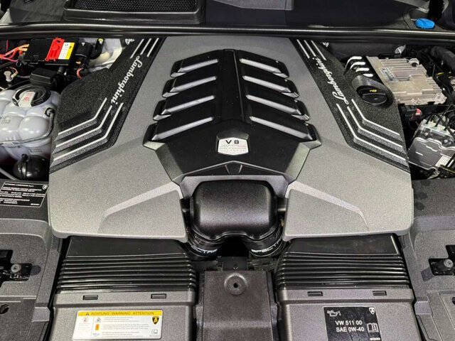 2022 Lamborghini Urus