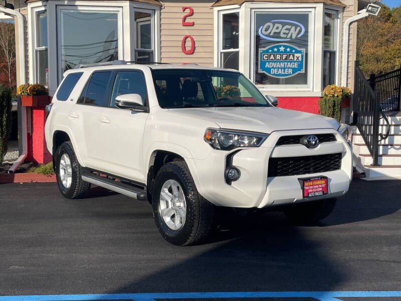 2016 Toyota 4Runner SR5 Premium photo 3