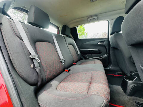 2018 Chevrolet Sonic LT Auto