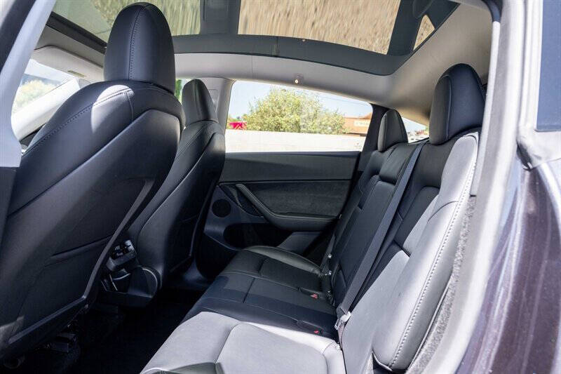 2025 Tesla Model Y Long Range