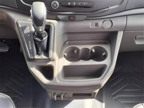 2025 Ford Transit 250