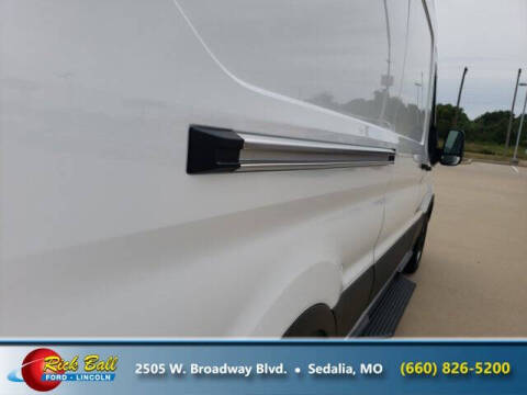 2025 Ford Transit 250