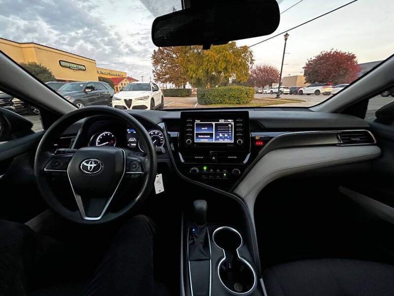 2021 Toyota Camry LE