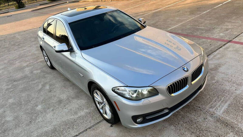 2016 BMW 5 Series 528i