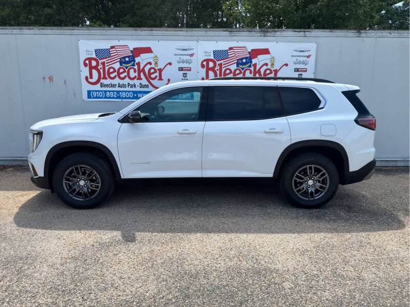 2025 GMC Acadia Elevation
