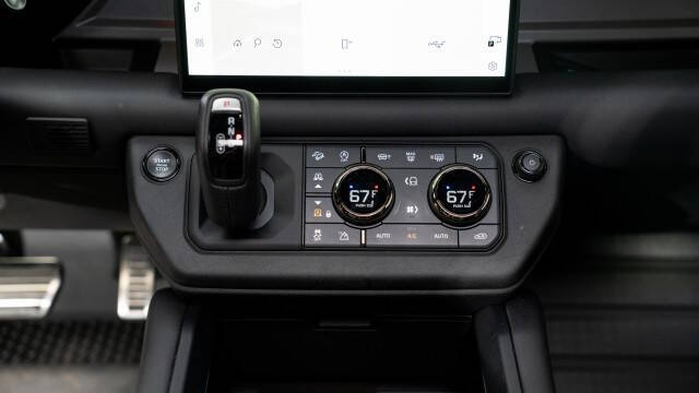 2025 Land Rover Defender