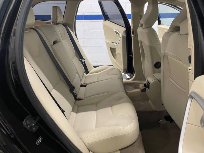 2012 Volvo XC60 3.2 Premier