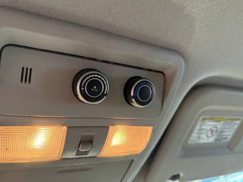 2016 Nissan NV 3500 HD SL