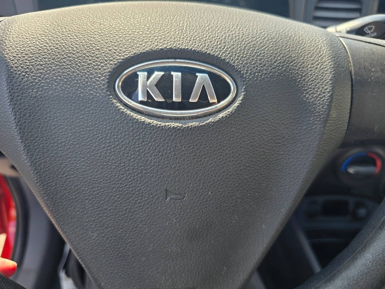 2008 Kia Rio for sale at QUEENSGATE AUTO SALES in York, PA