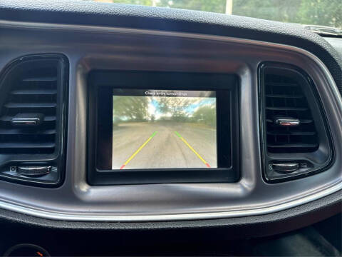 2020 Dodge Challenger SXT