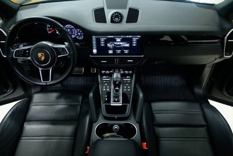 2021 Porsche Cayenne S