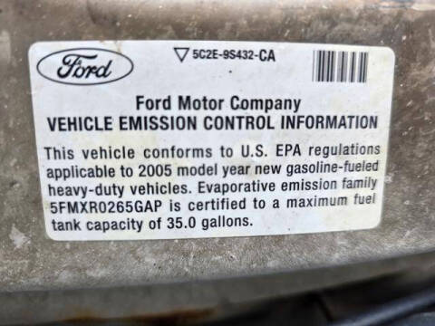 2005 Ford E-Series E-350 SD