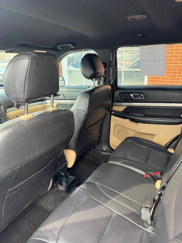 2016 Ford Explorer