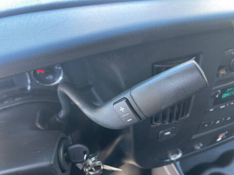 2023 GMC Savana 2500