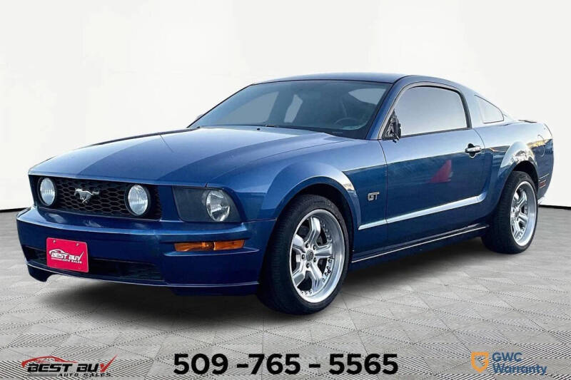 2006 Ford Mustang GT Deluxe
