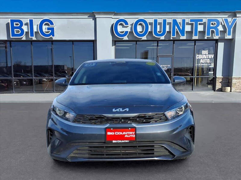 2023 Kia Forte LXS