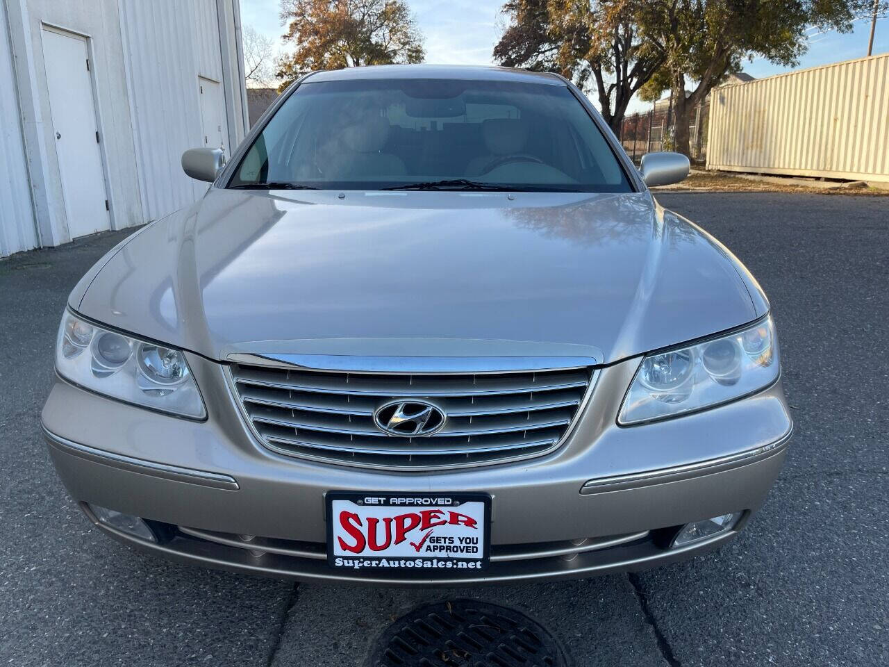 2007 Hyundai Azera for sale at Super Auto Sales Modesto in Modesto, CA