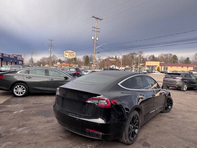 2019 Tesla Model 3 Standard Range Plus