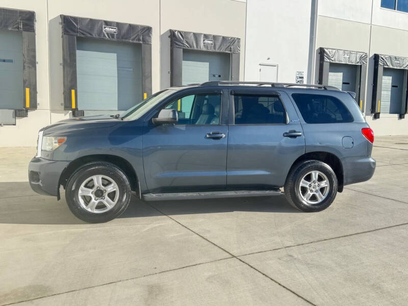 2008 Toyota Sequoia SR5