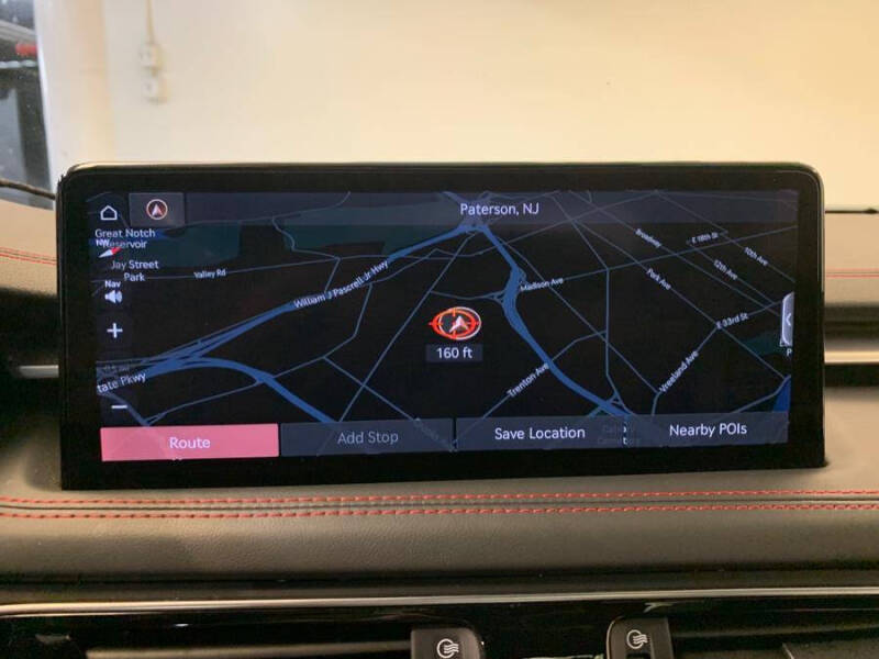 2022 Genesis G70