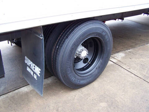 2002 Freightliner FL70