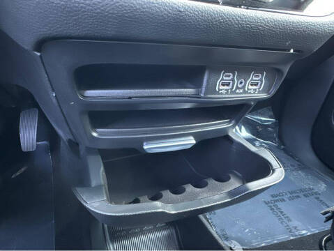 2024 Chrysler Pacifica Touring