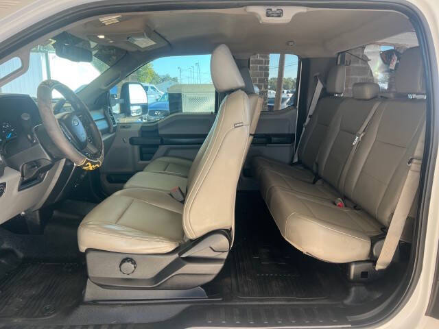 2017 Ford F-350 Super Duty XL