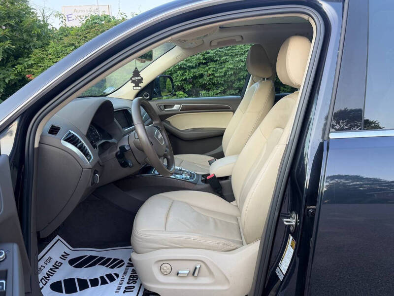 2017 Audi Q5 2.0T quattro Premium Plus