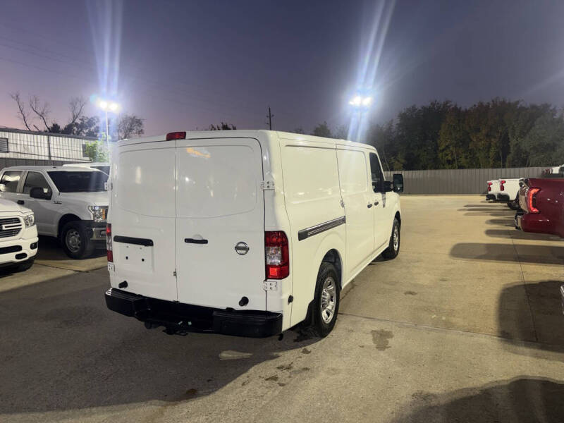 2019 Nissan NV 2500 HD SV