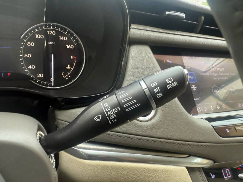 2020 Cadillac XT5 Premium Luxury