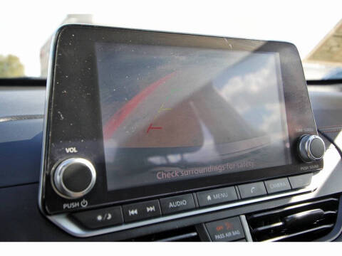 2020 Nissan Altima 2.5 SR