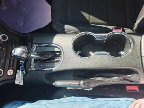 2016 Ford Mustang V6