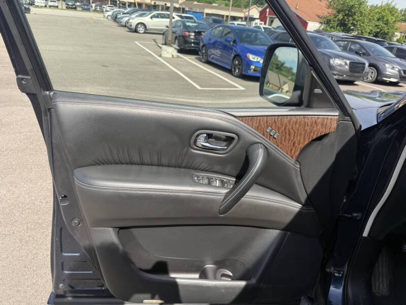 2017 Nissan Armada Platinum