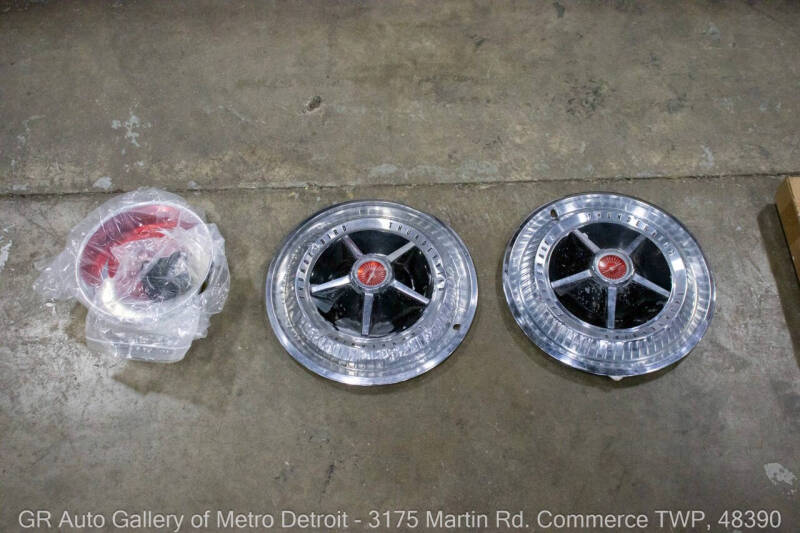 1961 Ford Thunderbird