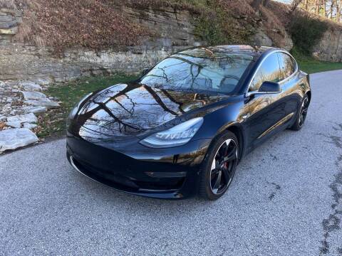 2018 Tesla Model 3 for sale at Bogie's Motors in Saint Louis MO