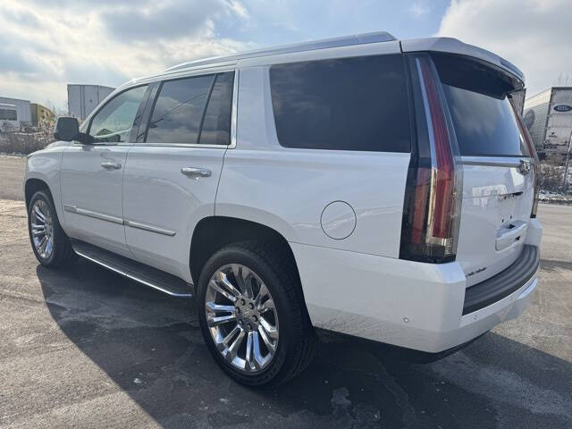 2018 Cadillac Escalade Luxury