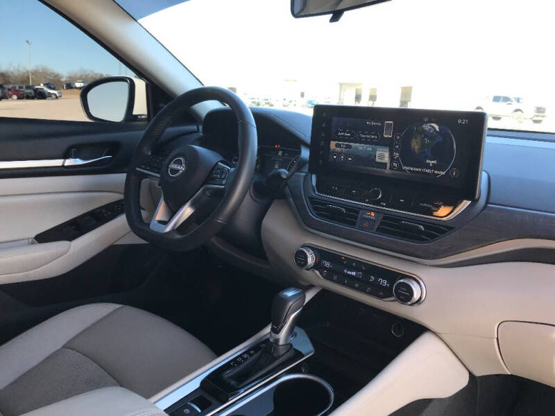 2024 Nissan Altima 2.5 SL