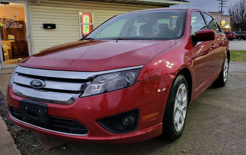 2011 Ford Fusion for sale at Adan Auto Credit in Effingham IL