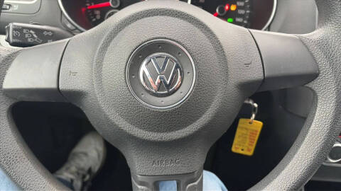 2010 Volkswagen Golf 2.5L PZEV