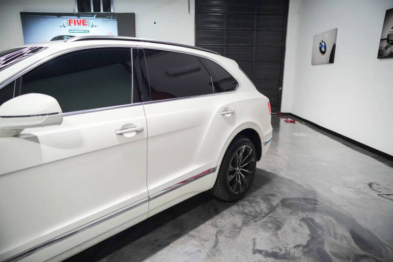 2017 Bentley Bentayga