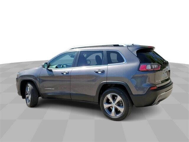 2020 Jeep Cherokee for sale at Bowman Auto Center in Clarkston, MI