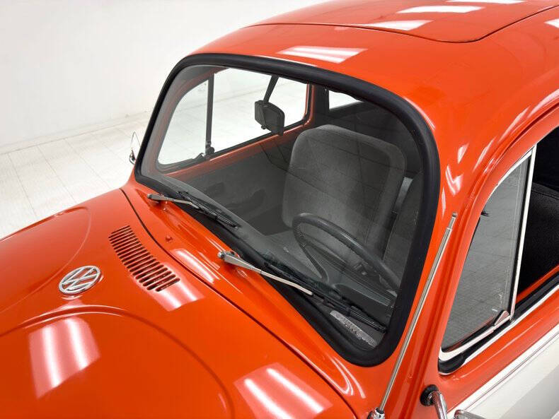 1972 Volkswagen Super Beetle