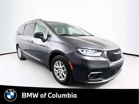 2022 Chrysler Pacifica for sale at Preowned of Columbia in Columbia MO