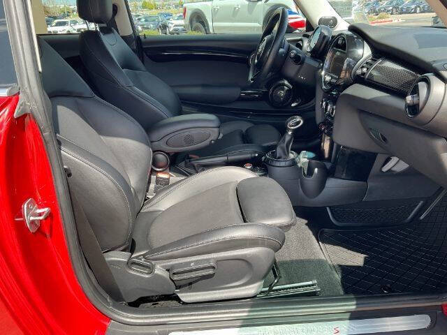 2017 MINI Hardtop 2 Door Cooper S