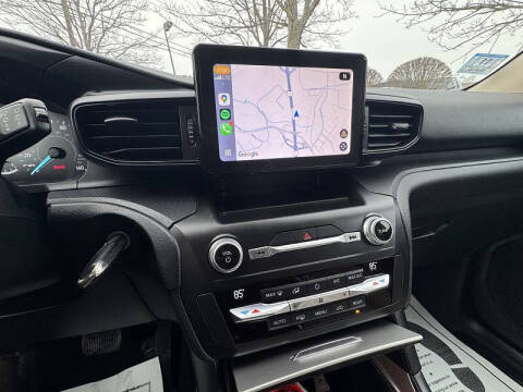 2020 Ford Explorer
